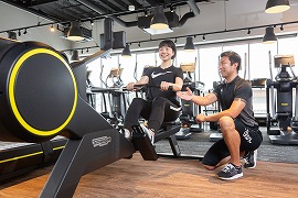 【アイレクススポーツクラブ春日井+24】フィットネスクラブのアルバイト(フロント/トレーナー)募集!